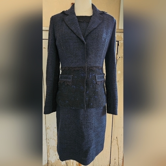 Elie Tahari Navy 2 Piece Wool Blazer Sleeveless Dress Lace Trim Set-Size 2 - Picture 1 of 16